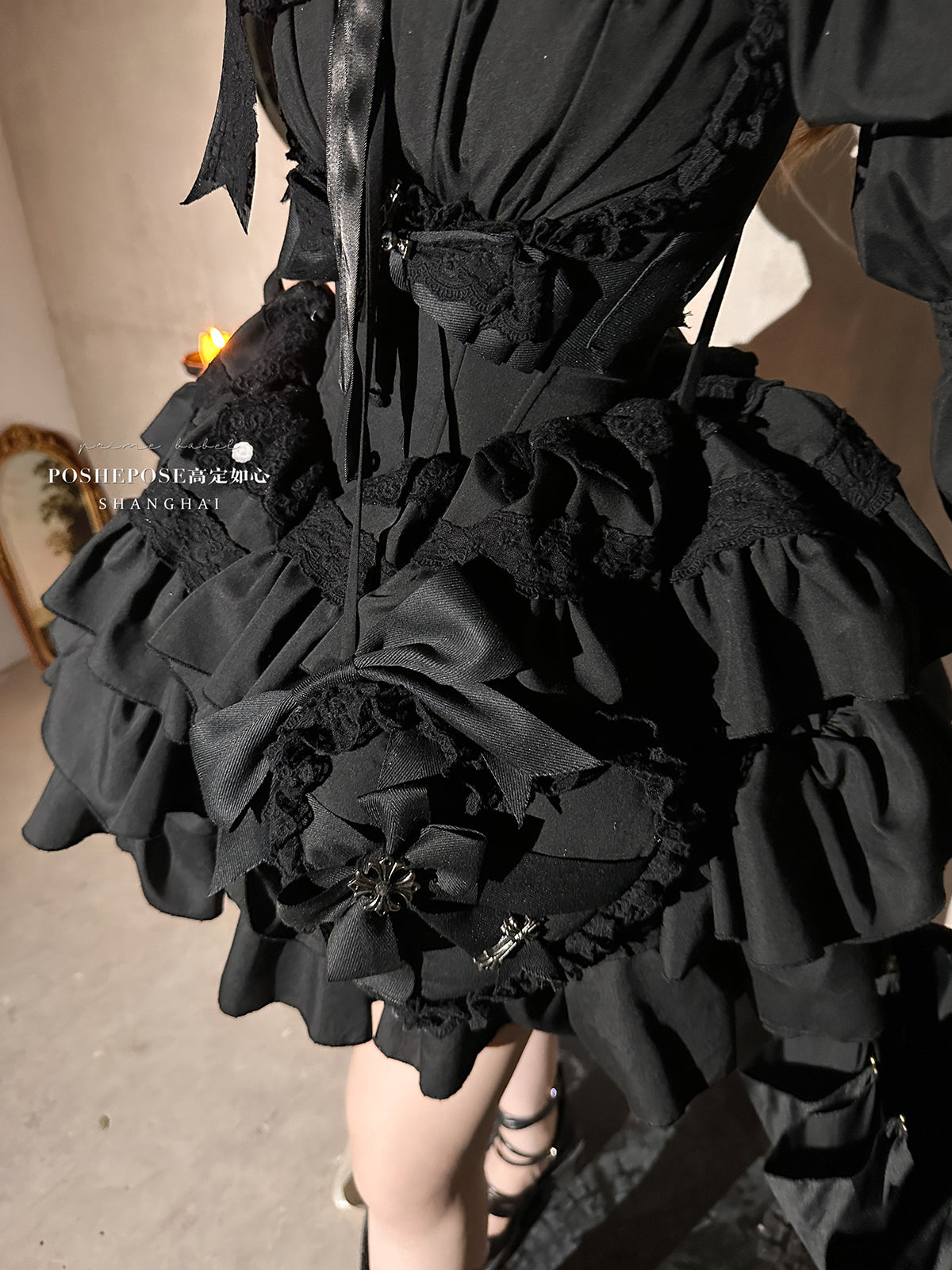 Gothic Winter Ballroom Lolita Dress Set — Dark Coquette Christmas Party Dress with Detachable Sleeves & Heart Bag