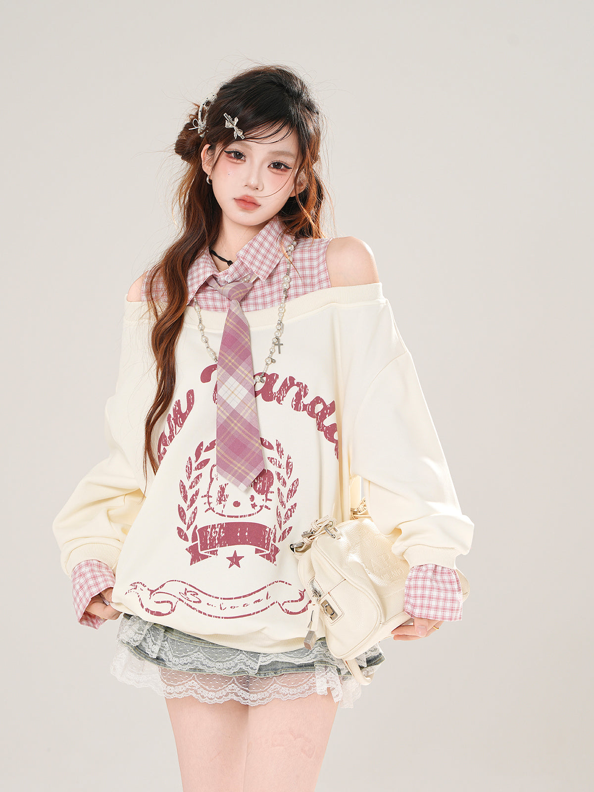 Preppy Kawaii Off-Shoulder Sweatshirt – Fake Two-Piece Plaid Layered Top