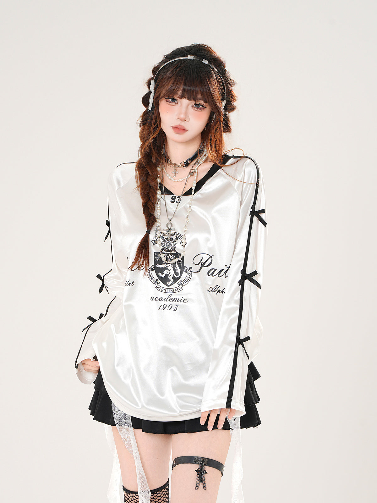 Satin Bow V-Neck Sweatshirt – Vintage Chic Oversized Top