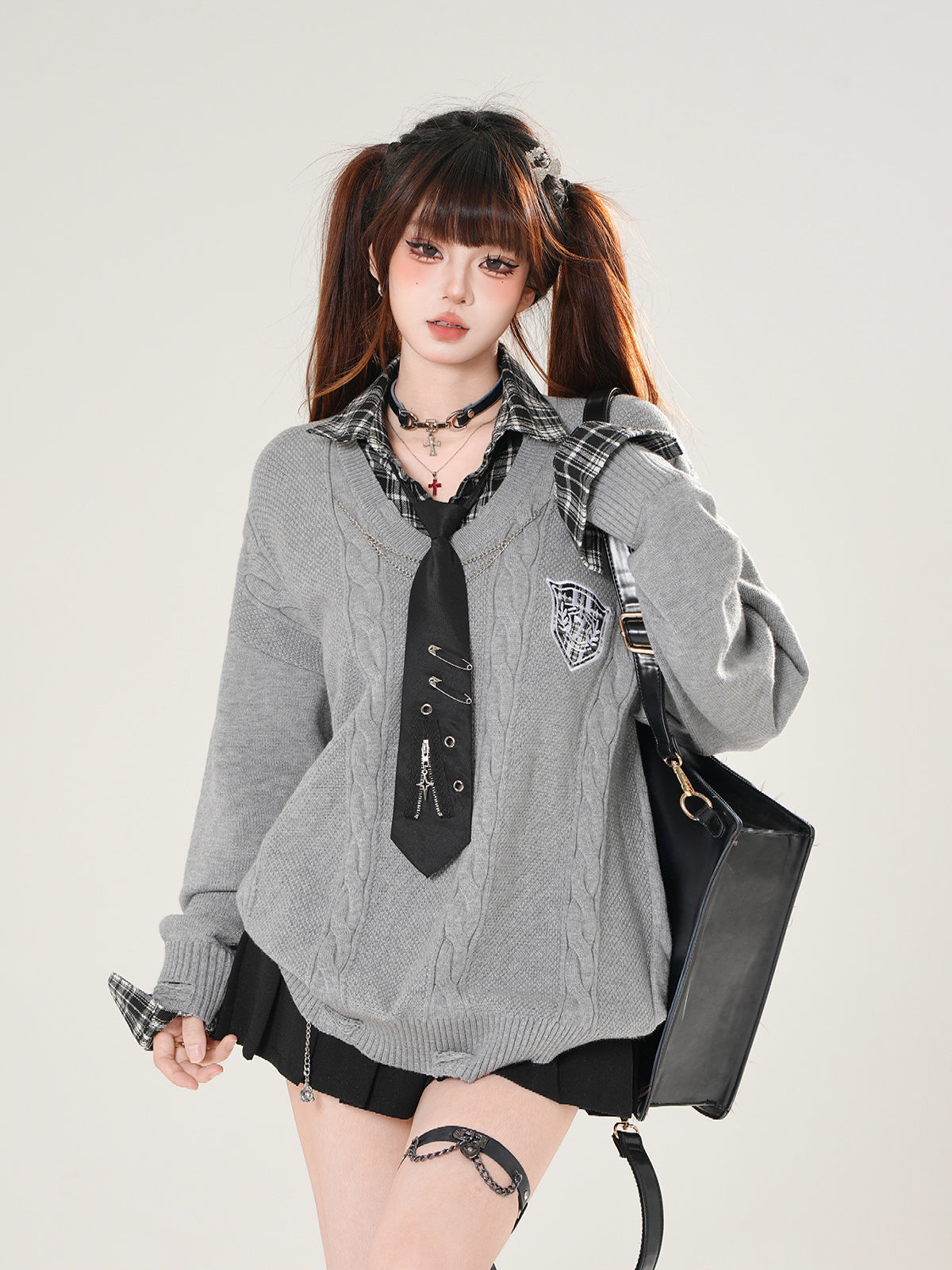 Kawaii Preppy Knit Sweater – Fake Two-Piece Oversized Academic Top with Tie & Patch
