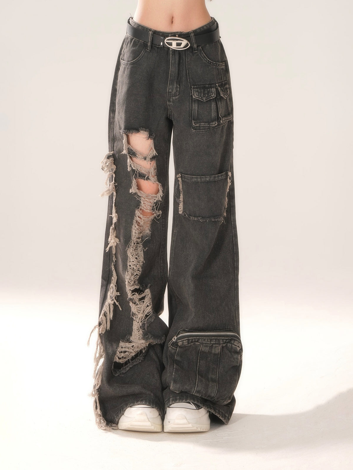 Vintage Distressed Cargo Jeans – Ripped Wide-Leg Denim Pants
