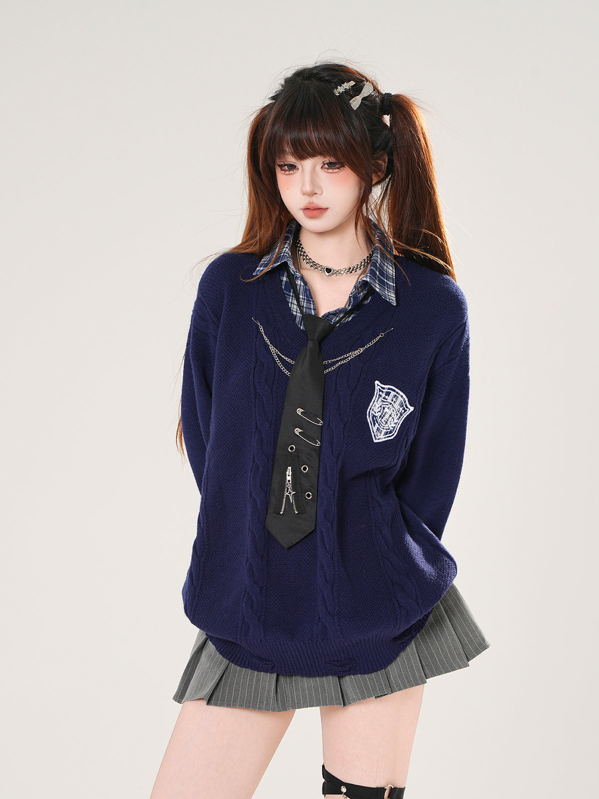 Kawaii Preppy Knit Sweater – Fake Two-Piece Oversized Academic Top with Tie & Patch