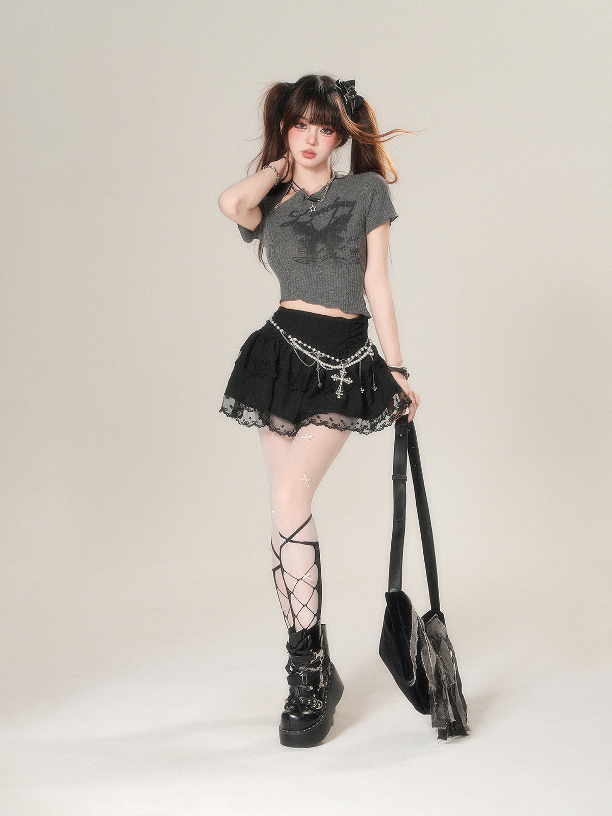 Mocha Kawaii Crop Top – Slim Fit Y2K Short Sleeve Tee for Soft Girl Outfits