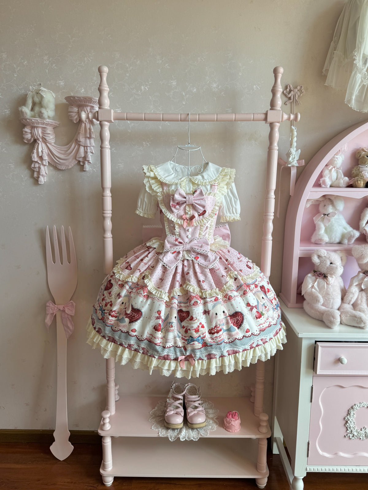 Lolita Dress with Bunny & Cake Print – Sweet Dreamland Original Sweet Lolita JSK