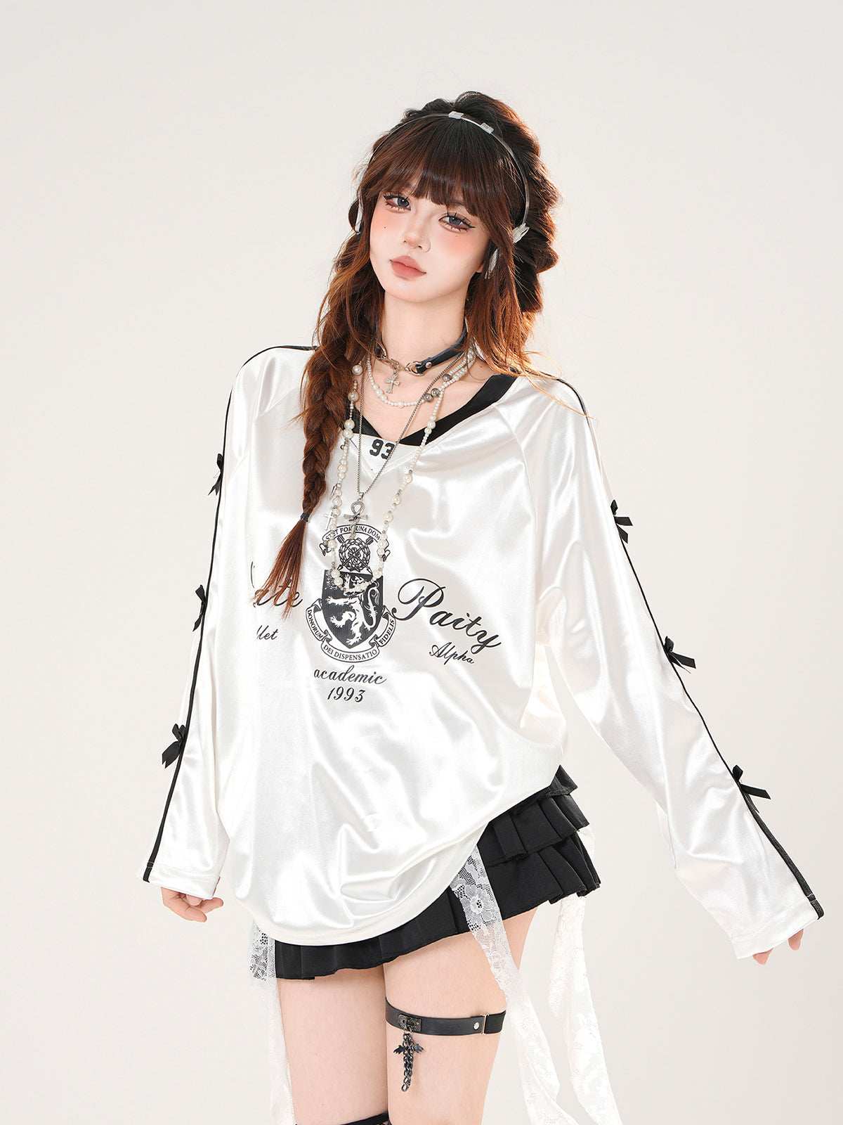 Satin Bow V-Neck Sweatshirt – Vintage Chic Oversized Top