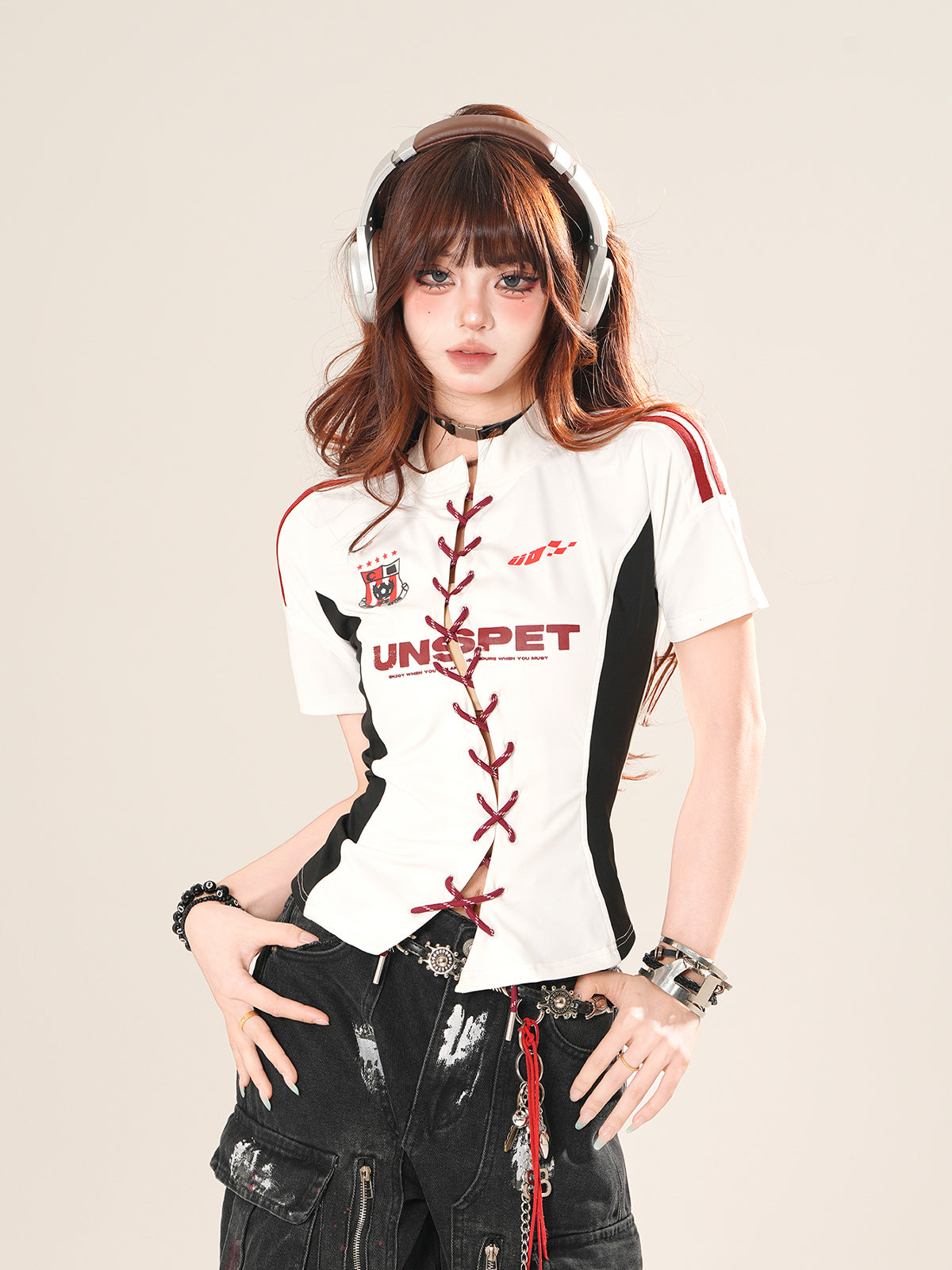 Rebel Lace-Up Sport Tee – Slim Fit Cropped Short Sleeve Top