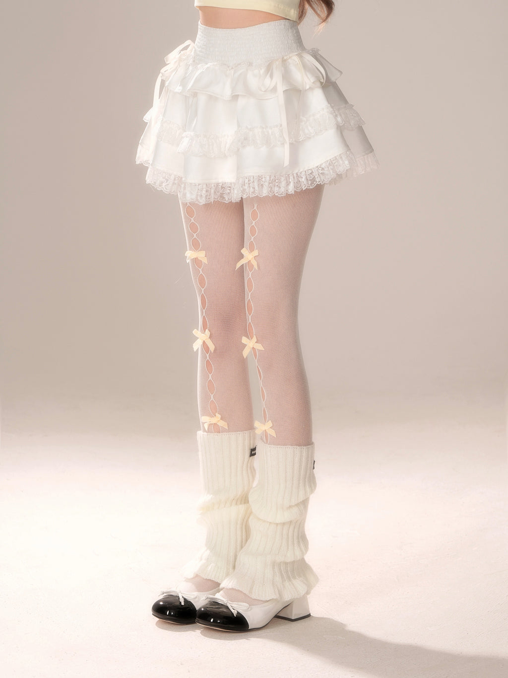 White Swan Lace Layered Mini Skirt – Kawaii Balletcore Ruffle Skirt
