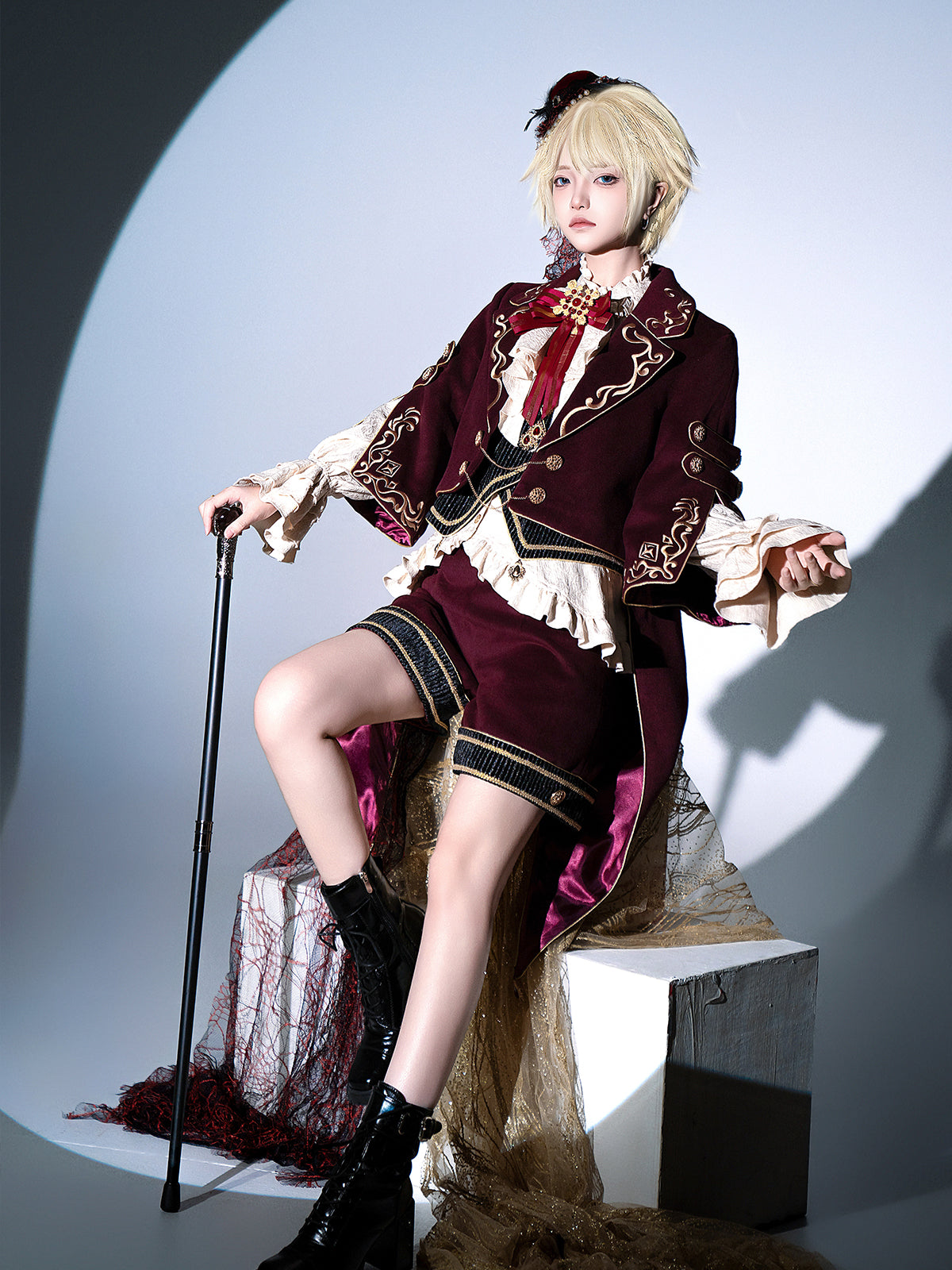 Heir Prince Ouji Lolita Set – Aristocrat Cape Jacket & Shorts Military Gothic Outfit for Autumn Winter