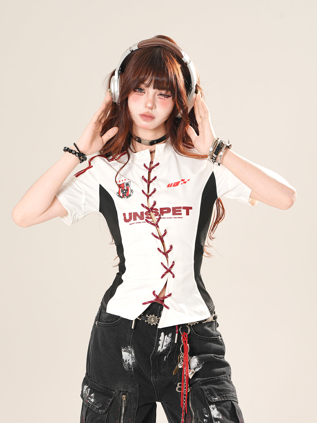 Rebel Lace-Up Sport Tee – Slim Fit Cropped Short Sleeve Top