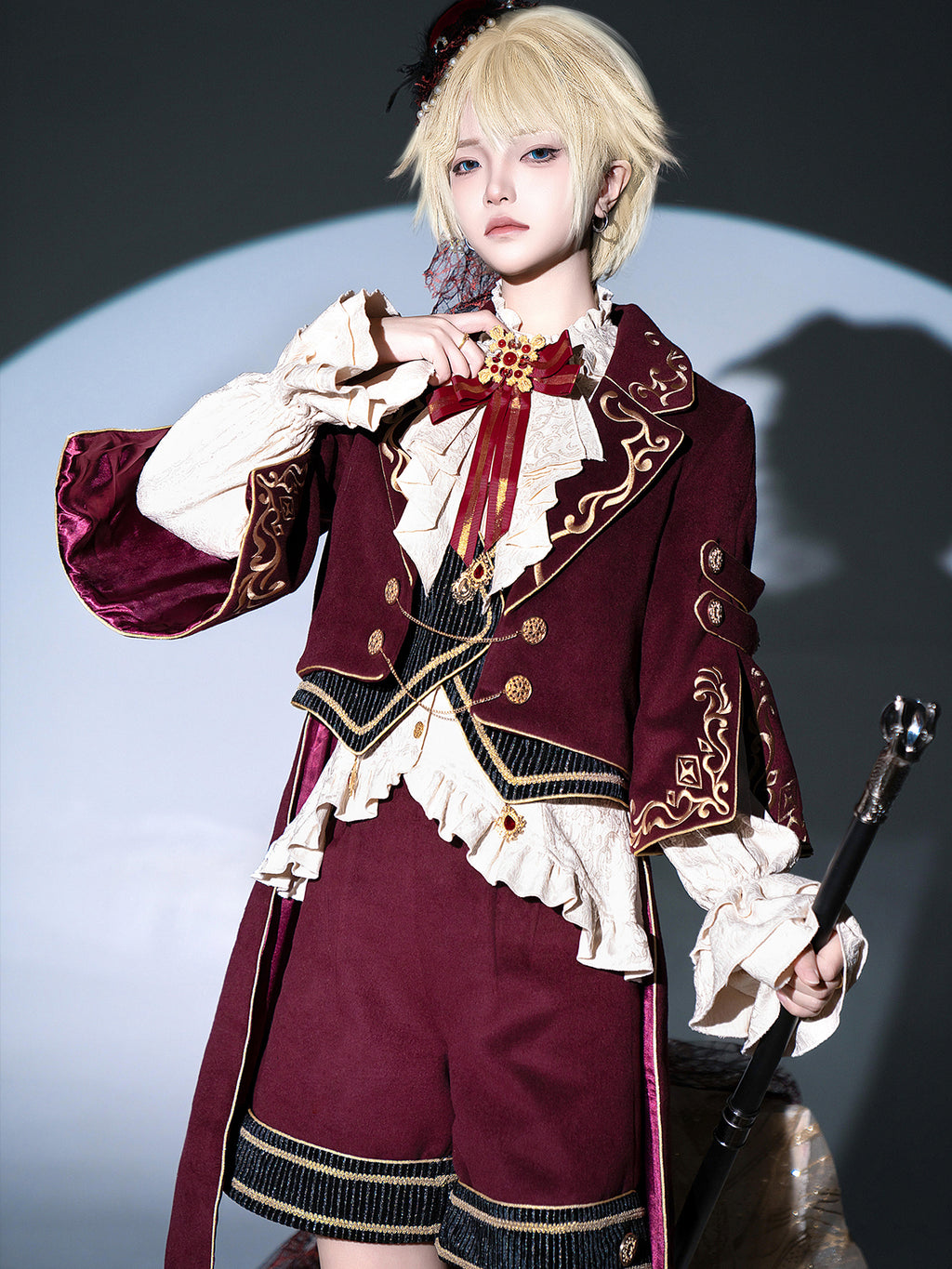 Heir Prince Ouji Lolita Set – Aristocrat Cape Jacket & Shorts Military Gothic Outfit for Autumn Winter