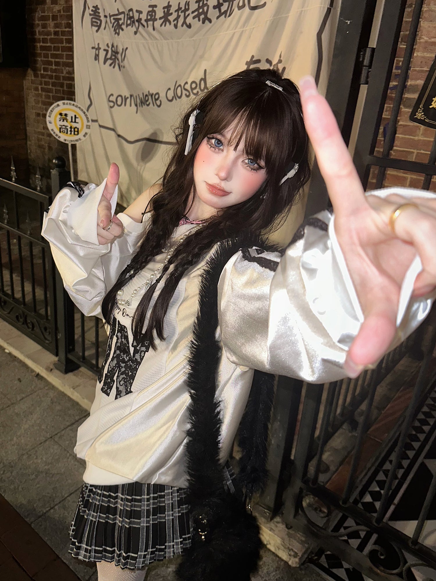 Harajuku Off-Shoulder Kawaii Top – Oversized Street Style Long Sleeve Cutse