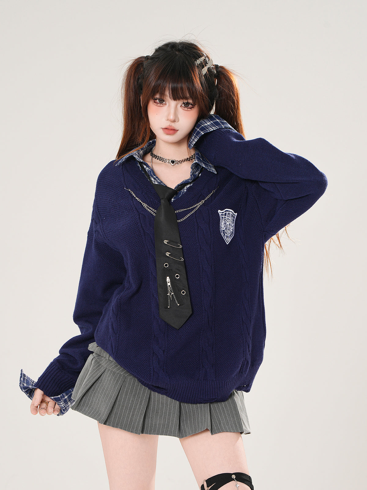 Kawaii Preppy Knit Sweater – Fake Two-Piece Oversized Academic Top with Tie & Patch
