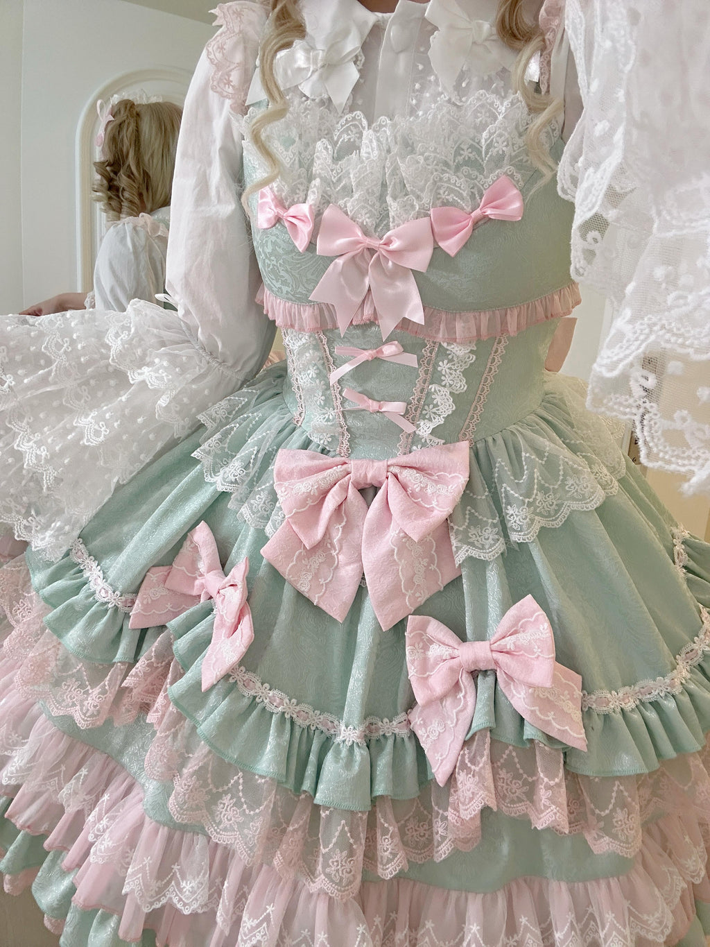 Bow Lover’s Lolita JSK – Sweet Doll-Style Dress with Lace Details