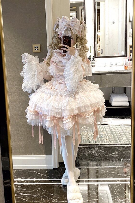 Vintage Princess | Elaborate Doll-Style Lolita Dress with Antique Charm