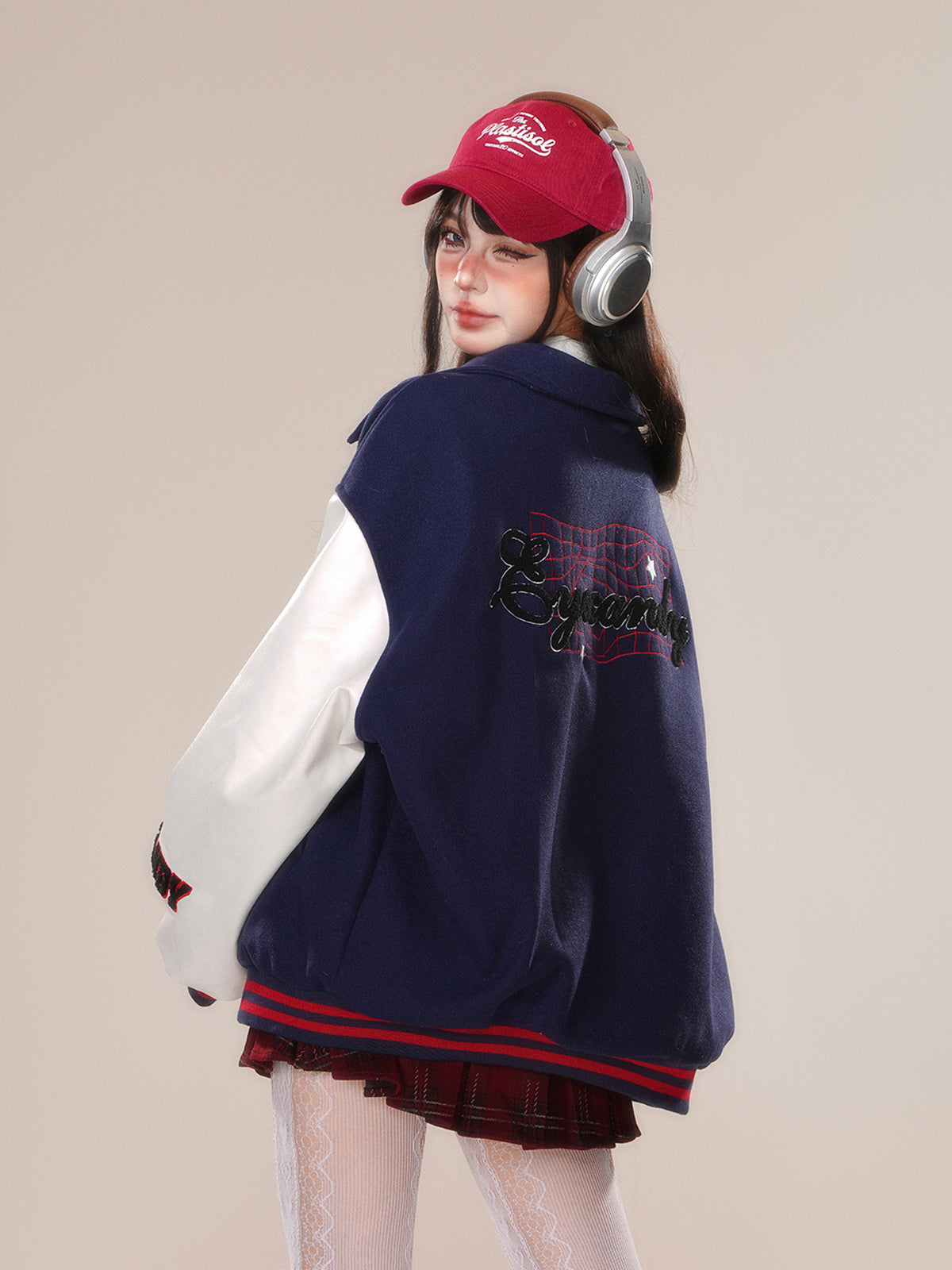 Kawaii Fuzzy Embroidered Varsity Jacket – Oversized Sweet-Punk Bomber for Fall/Winter