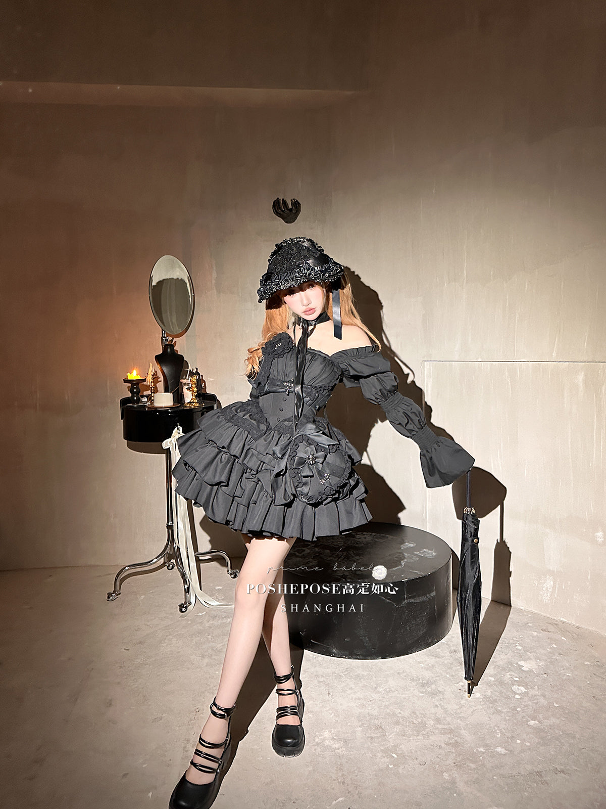 Gothic Winter Ballroom Lolita Dress Set — Dark Coquette Christmas Party Dress with Detachable Sleeves & Heart Bag