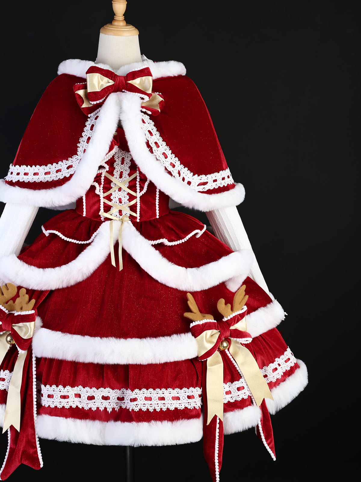 Reindeer Velvet Christmas Lolita Dress Set — Winter JSK with Faux-Fur Trim, Hooded Cape & Golden Bow Details  Festive Holiday Party Dress