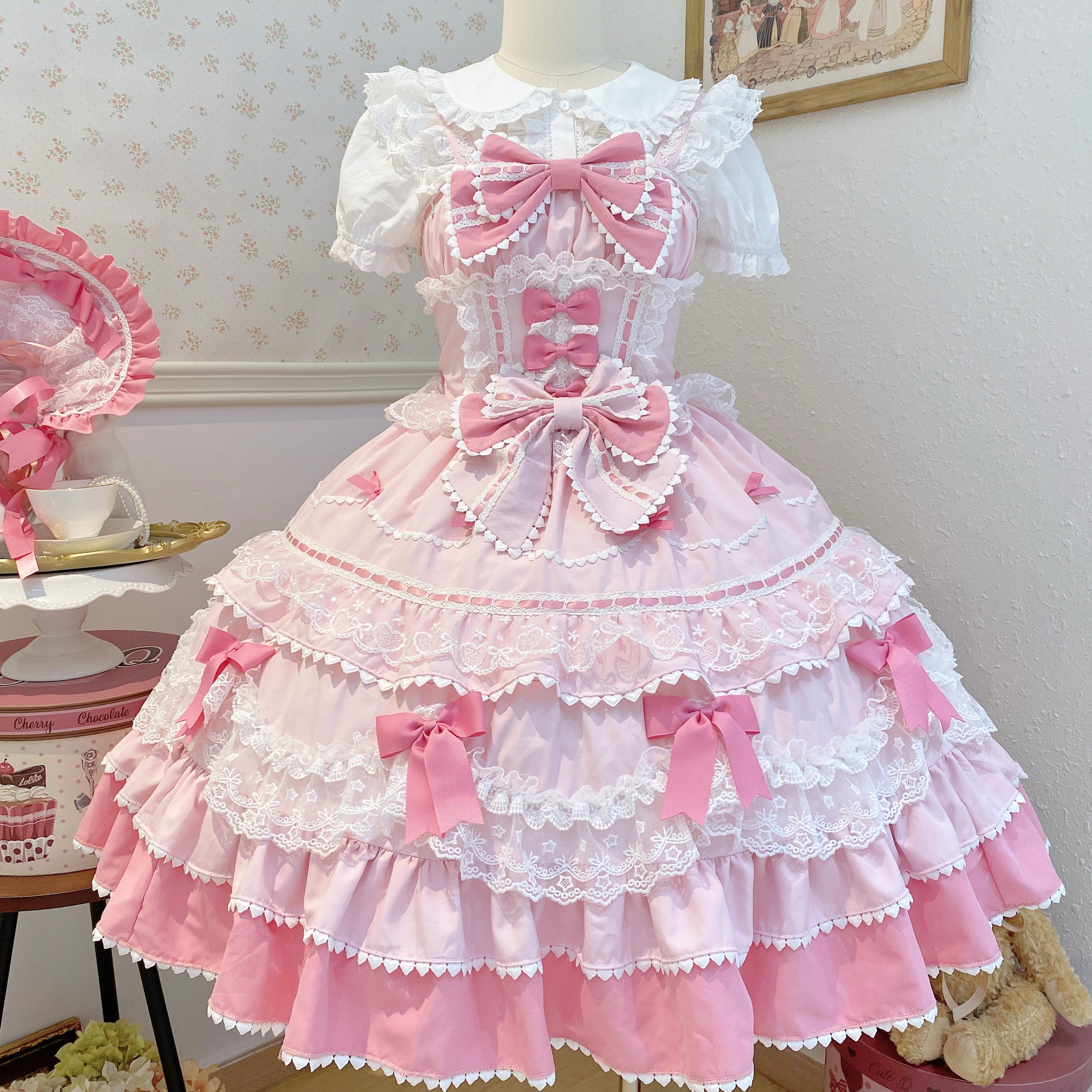 Fondant Cake Sweet Lolita JSK - Ruffle Strap Dress with Bow & Layered Skirt